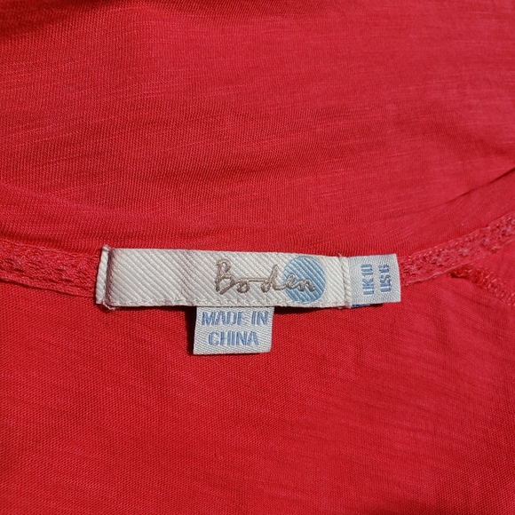 xx BODEN Crochet Lace Shoulder Coral Red Tee Sz 6 - Picture 7 of 7